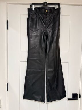 Ann Taylor faux leather fleece lined pant size 6